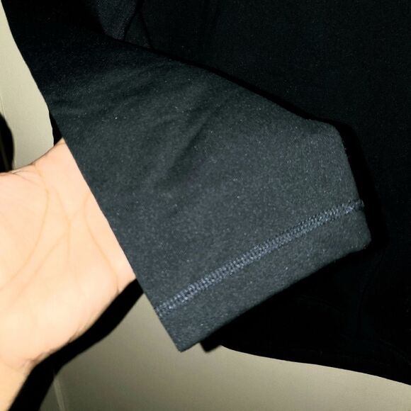 Adidas Men's Half Zip Sweater Size Large - Picture 3 of 6